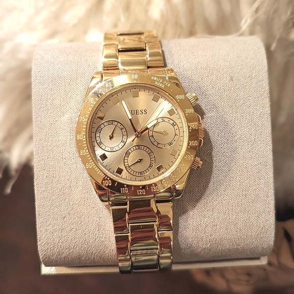 NWT/NIB! GUESS, Women's Watch-39mm, Gold-Tone - Picture 2 of 7